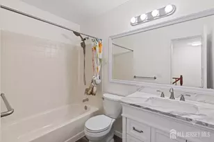 36 Albury Way, North Brunswick Township, NJ 08902 - Photo 16