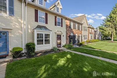 36 Albury Way, North Brunswick Township, NJ 08902 - Photo 2