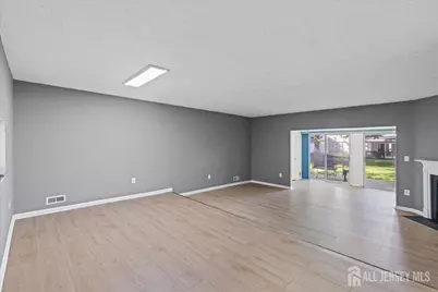 36 Albury Way, North Brunswick Township, NJ 08902 - Photo 8