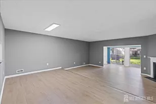 36 Albury Way, North Brunswick Township, NJ 08902 - Photo 8