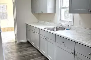210 Second St St, Middlesex, NJ 08846 - Photo 4