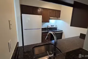 1514 Ravens Crest Dr, Plainsboro Township, NJ 08536 - Photo 4
