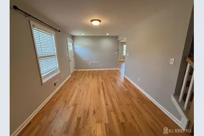 800 Drake Avenue, Middlesex, NJ 08846 - Photo 14