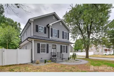 800 Drake Avenue, Middlesex, NJ 08846 - Photo 2