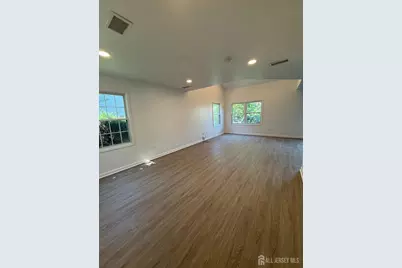 108 Lawrence Street, New Brunswick, NJ 08901 - Photo 6
