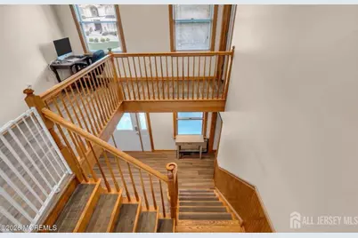 8 West Avenue, Middlesex County, NJ 08857 - Photo 10