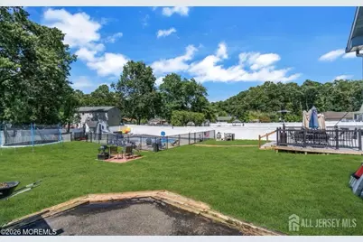 8 West Avenue, Middlesex County, NJ 08857 - Photo 24