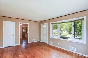 73 Townsend St, Milltown, NJ 08850 - Photo 2