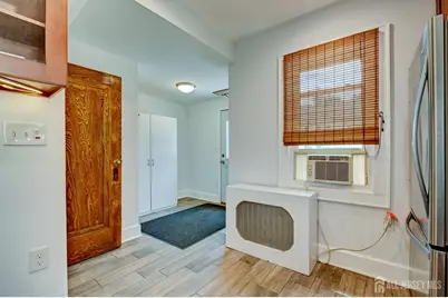 131 Grove Street, North Plainfield, NJ 07060 - Photo 22