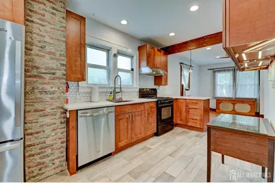 131 Grove Street, North Plainfield, NJ 07060 - Photo 24