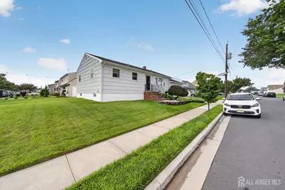 73 Ash Street, Carteret, NJ 07008 - Photo 2