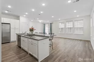 718 Station Rd, Dunellen, NJ 08812 - Photo 8