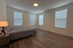 718 Station Rd, Dunellen, NJ 08812 - Photo 12
