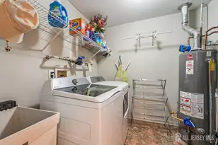 65 Winthrop Rd, Monroe Township, NJ 08831 - Photo 30