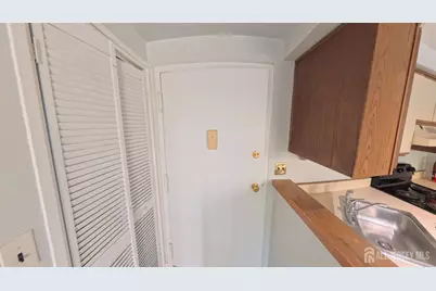 40 Fayette Street, Perth Amboy, NJ 08861 - Photo 6