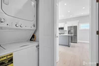 185 E Cliff Road, Colonia, NJ 07067 - Photo 10