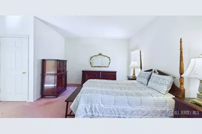 19 Appleby Drive, Helmetta, NJ 08828 - Photo 18