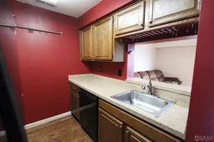 5015 Ravens Crest Dr, Plainsboro Township, NJ 08536 - Photo 6