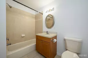 303 Pinelli Dr, Piscataway Township, NJ 08854 - Photo 12
