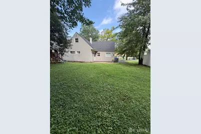 19 David Court, Colonia, NJ 07067 - Photo 2