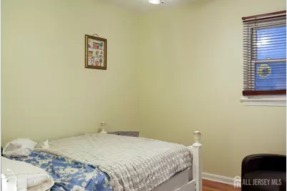 150 Farragut Avenue, Middlesex, NJ 08864 - Photo 8