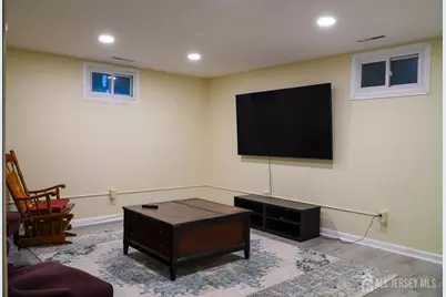 150 Farragut Avenue, Middlesex, NJ 08864 - Photo 12