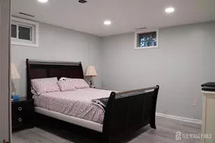 150 Farragut Ave, Middlesex, NJ 08864 - Photo 12