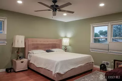 150 Farragut Avenue, Middlesex, NJ 08864 - Photo 4