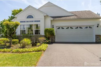 102 San Marco Road, Monroe Township, NJ 08831 - Photo 2