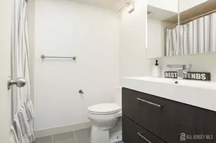 90 Farnham Square, Sayreville, NJ 08859 - Photo 22
