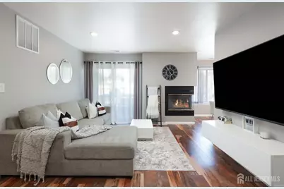 90 Farnham Square #290, Sayreville, NJ 08859 - Photo 6