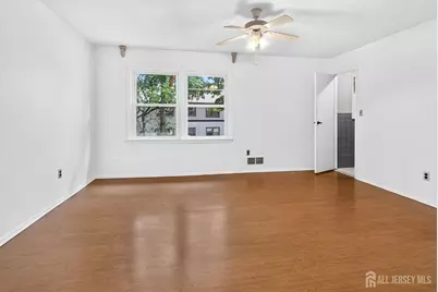 71 Highview Drive, Woodbridge Township, NJ 07095 - Photo 18