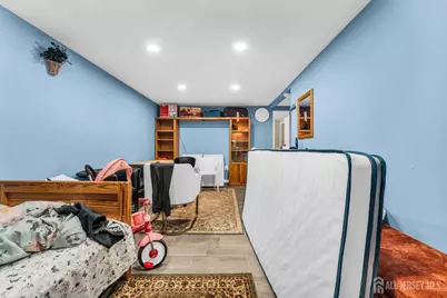 38 Jackson Avenue, Carteret, NJ 07008 - Photo 12