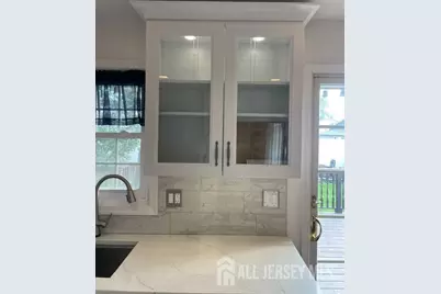 [Address not provided], Carteret, NJ 07008 - Photo 10