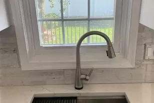 [Address not provided], Carteret, NJ 07008 - Photo 6