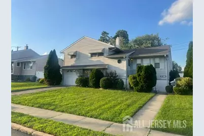 100 Wortylko Street, Carteret, NJ 07008 - Photo 2