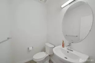 644 Lorhan Dr, Piscataway Township, NJ 08854 - Photo 20