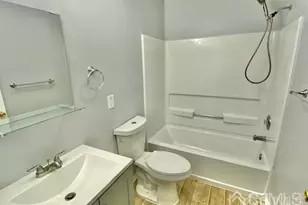 3001 Lighthouse Ln, Sayreville, NJ 08859 - Photo 18