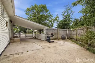 15 Bonham Dr, Edison, NJ 08837 - Photo 26