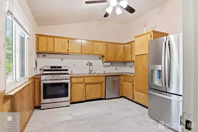 15 Bonham Drive, Edison, NJ 08837 - Photo 10