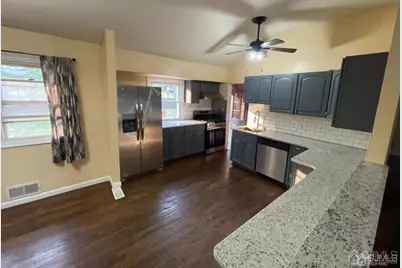 210 Runyon Avenue, Piscataway Township, NJ 08854 - Photo 6