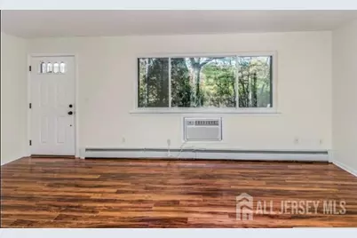 703 Cricket Lane, Woodbridge Township, NJ 07095 - Photo 6