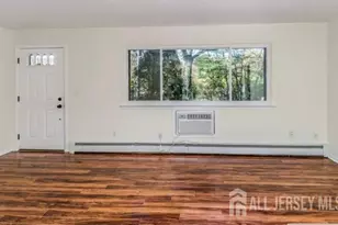 703 Cricket Ln, Woodbridge Township, NJ 07095 - Photo 6