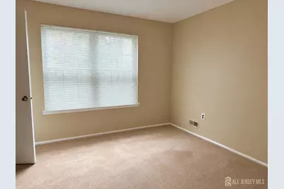 109 Applegate Lane, East Brunswick Township, NJ 08816 - Photo 4