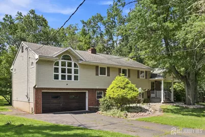 470 Blue Rige Avenue, Piscataway Township, NJ 08854 - Photo 2