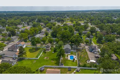 1718 W 4th Street, Piscataway Township, NJ 08854 - Photo 34