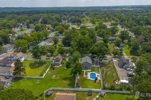 1718 W 4th St, Piscataway Township, NJ 08854 - Photo 34
