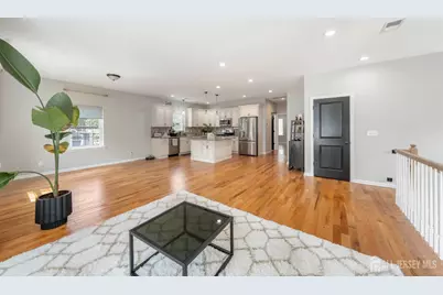 1718 W 4th Street, Piscataway Township, NJ 08854 - Photo 10