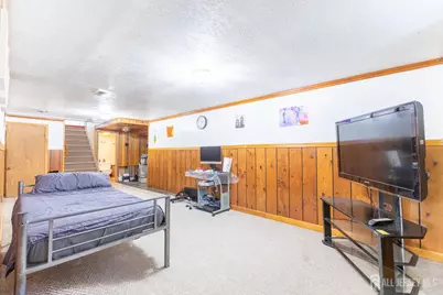 1064 Bordentown Avenue, Sayreville, NJ 08859 - Photo 18