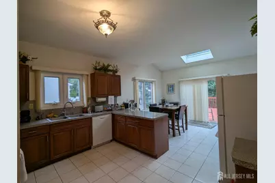 216 Fletcher Street, Edison, NJ 08820 - Photo 12